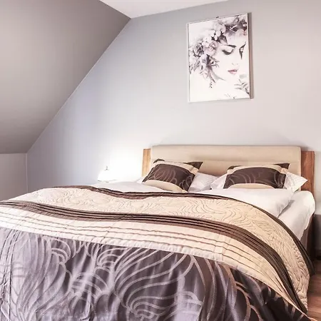 Deptak, Sun & Snow 卡尔帕奇